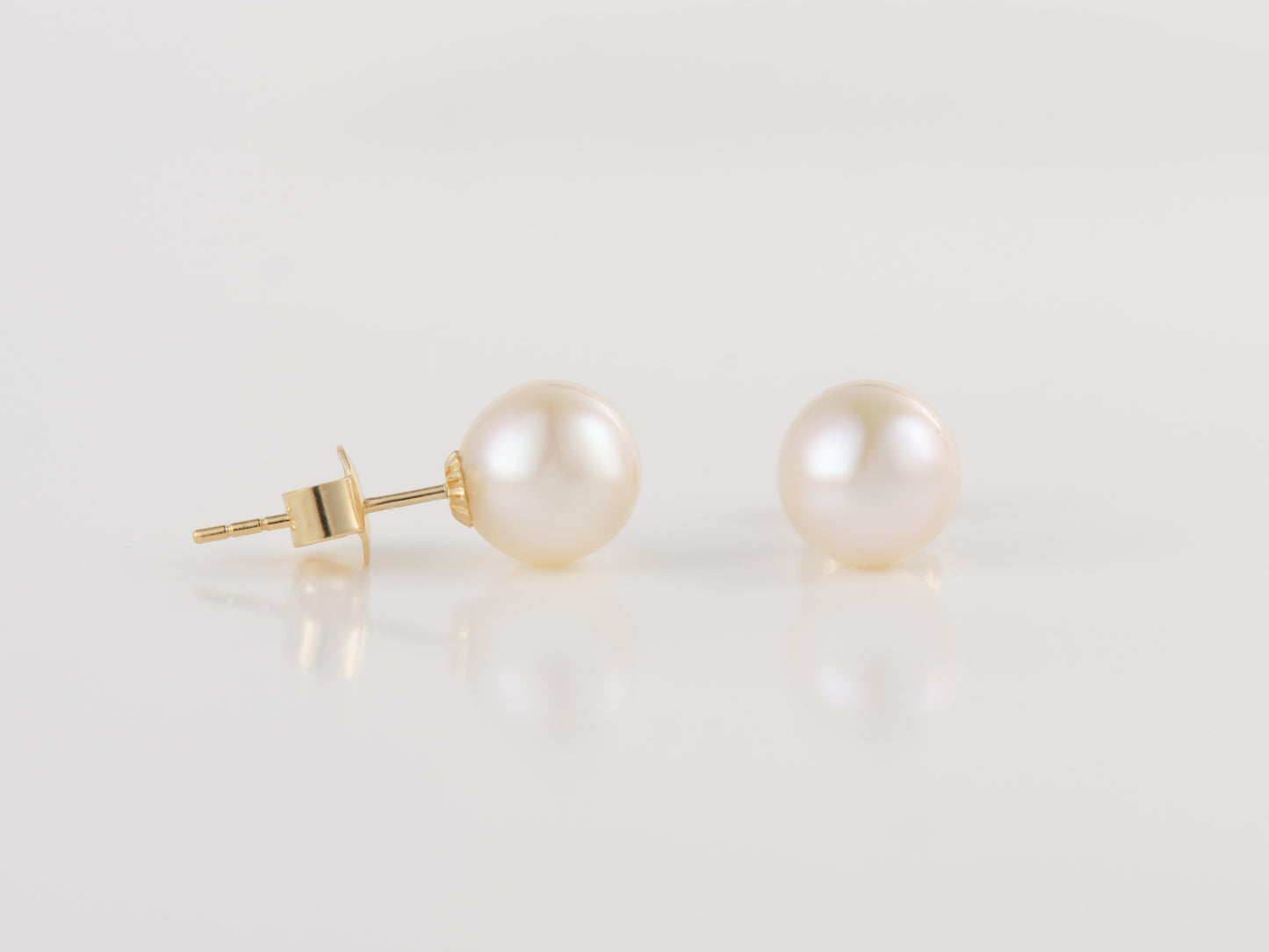 Ming Pearl Earrings 7mm