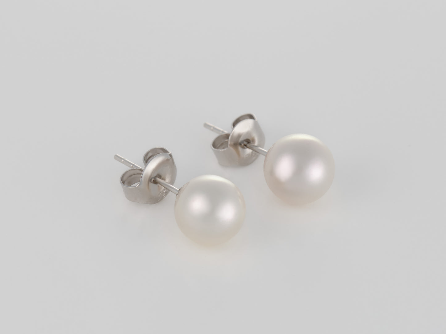 Akoya White Pearl AAA Earrings 7mm - Pearl Atelier