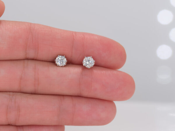 Diamond Stud 6-Prong Earrings 0.4ct 18k - Image 4