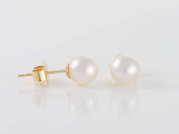 Akoya White Pearl AAA Earrings 6mm - Image 2