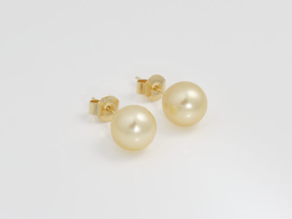 South Sea Champagne Pearl Earrings 8mm - Image 3