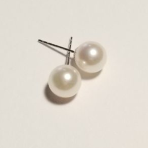 Akoya White Pearl AAA Earrings 7mm
